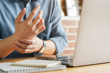 Conheça as 5 características mais comuns do Parkinsonismo Atípico